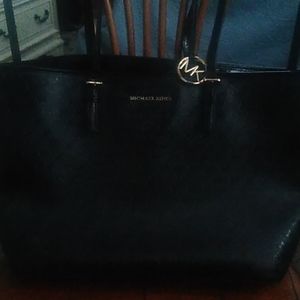 2020 Micheal Kors tote handbag,brand new